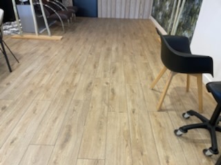 Rénovation salon de coiffure Arès