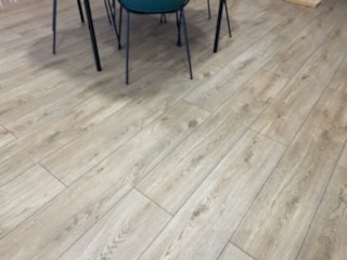 Rénovation salon de coiffure Arès