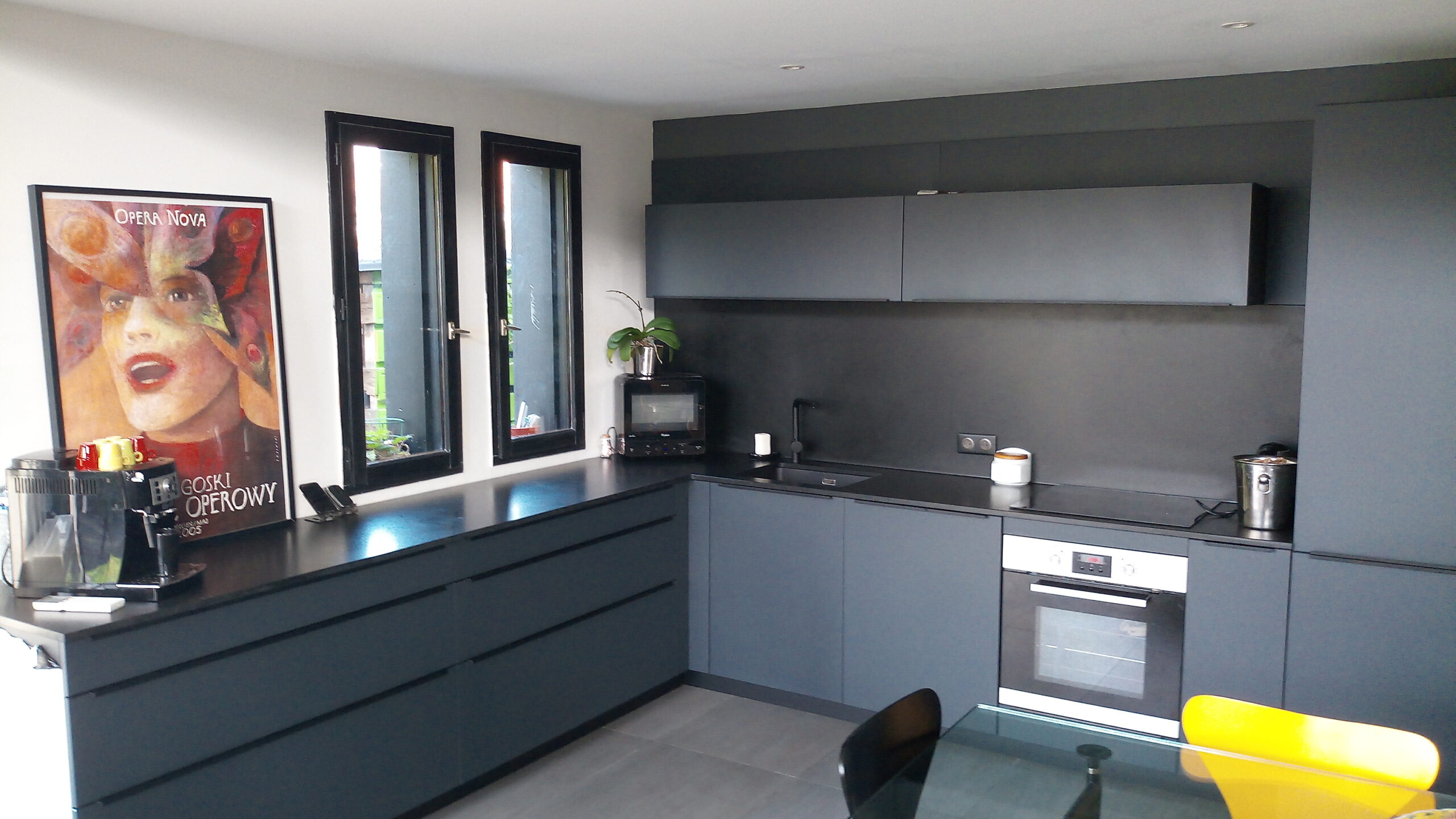 Après finition soignée et des matériaux de qualité.